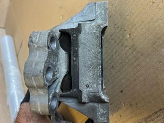 bontott OPEL INSIGNIA Motor Tartó Bak (Fém)