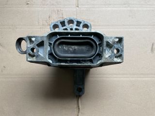 bontott OPEL INSIGNIA Motor Tartó Bak (Fém)