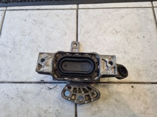 bontott OPEL INSIGNIA Motor Tartó Bak Jobb