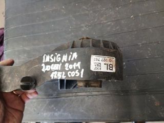 bontott OPEL INSIGNIA Motor Tartó Bak (Pozíciófüggetlen)