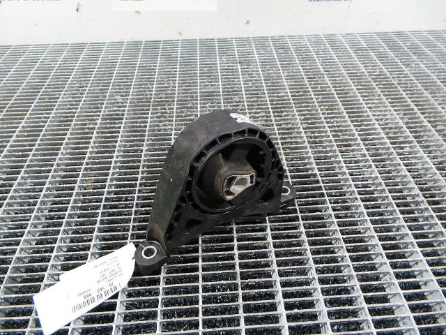 bontott OPEL INSIGNIA Motor Tartó Bak (Pozíciófüggetlen)