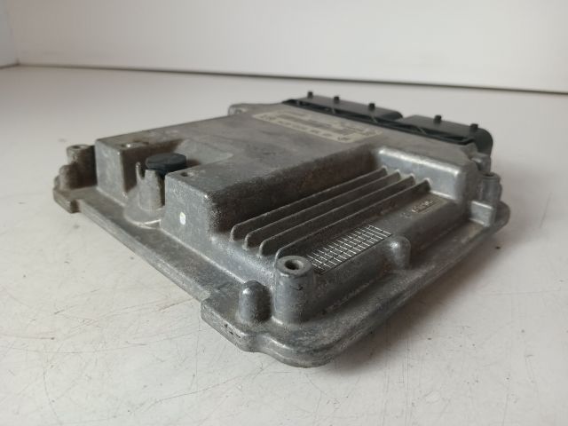 bontott OPEL INSIGNIA Motorvezérlő