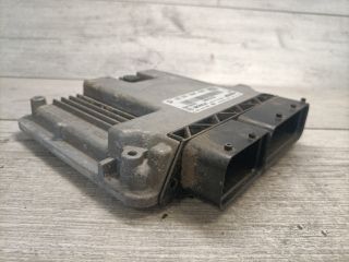 bontott OPEL INSIGNIA Motorvezérlő