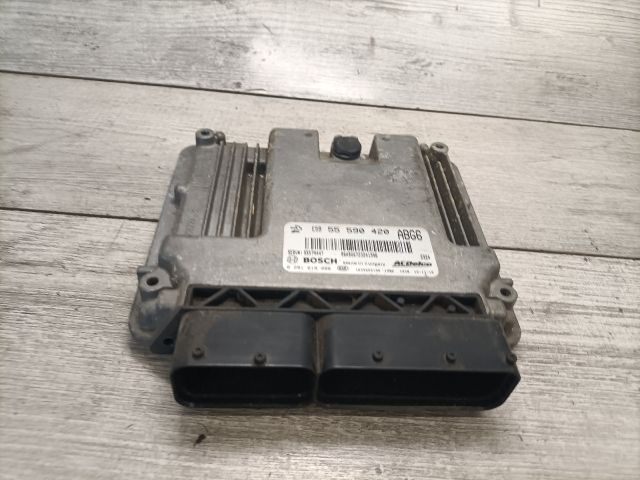 bontott OPEL INSIGNIA Motorvezérlő