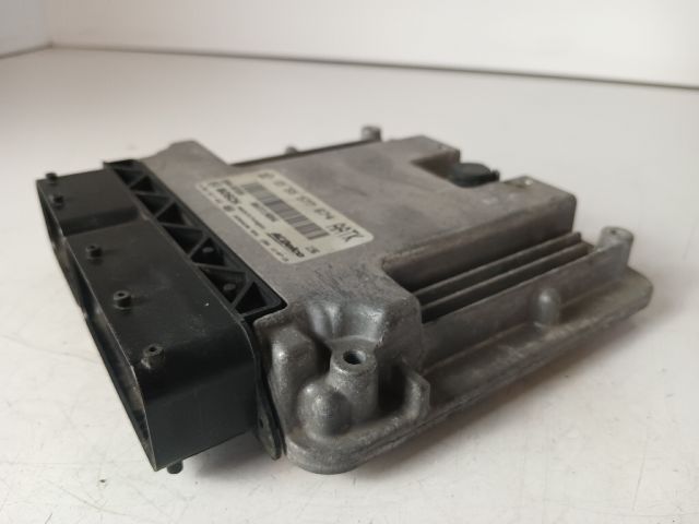 bontott OPEL INSIGNIA Motorvezérlő