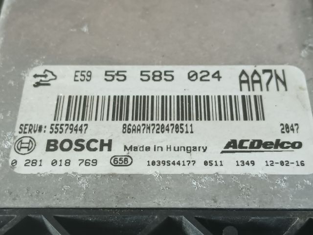 bontott OPEL INSIGNIA Motorvezérlő