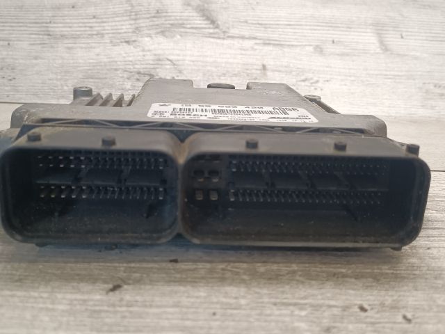 bontott OPEL INSIGNIA Motorvezérlő