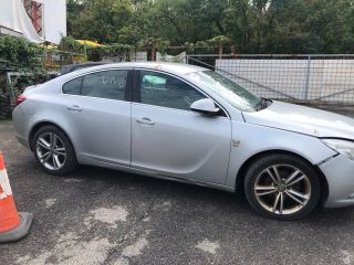 bontott OPEL INSIGNIA Motorvezérlő