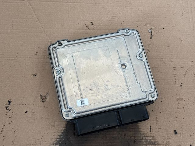 bontott OPEL INSIGNIA Motorvezérlő