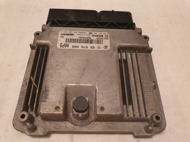 bontott OPEL INSIGNIA Motorvezérlő