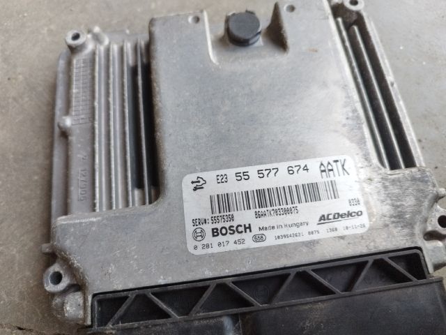 bontott OPEL INSIGNIA Motorvezérlő