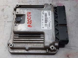 bontott OPEL INSIGNIA Motorvezérlő