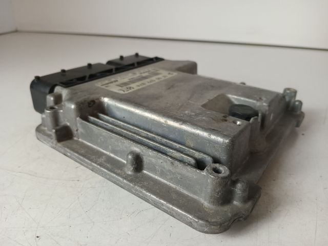 bontott OPEL INSIGNIA Motorvezérlő