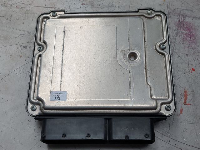 bontott OPEL INSIGNIA Motorvezérlő