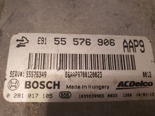 bontott OPEL INSIGNIA Motorvezérlő