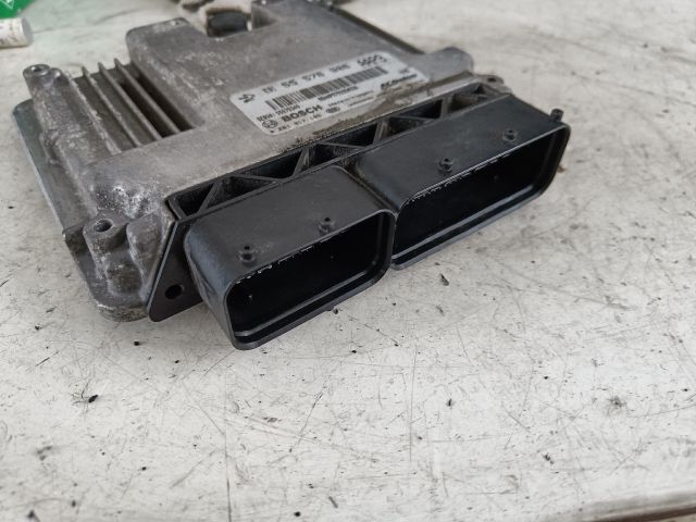 bontott OPEL INSIGNIA Motorvezérlő