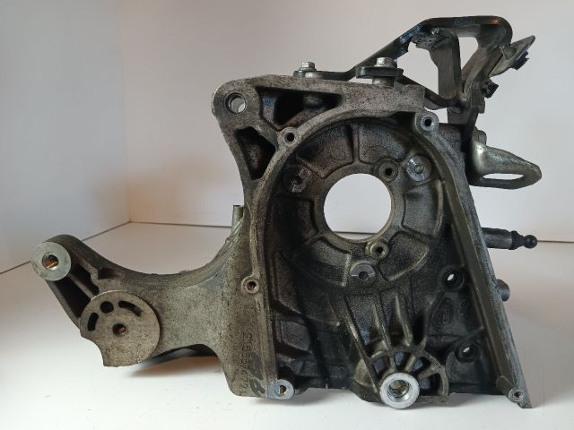 bontott OPEL INSIGNIA Nagynyomású Szivattyú Bak