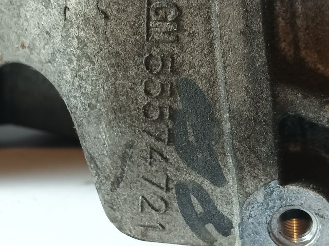 bontott OPEL INSIGNIA Nagynyomású Szivattyú Bak