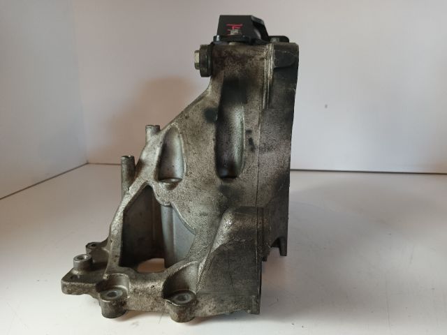 bontott OPEL INSIGNIA Nagynyomású Szivattyú Bak