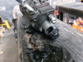 bontott OPEL INSIGNIA Nagynyomású Szivattyú