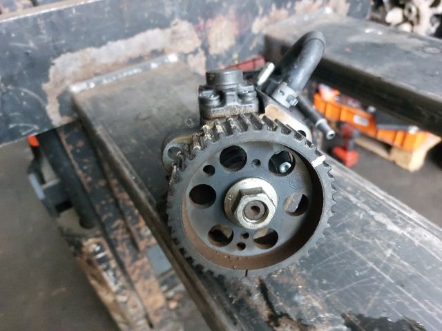 bontott OPEL INSIGNIA Nagynyomású Szivattyú