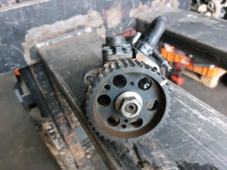 bontott OPEL INSIGNIA Nagynyomású Szivattyú