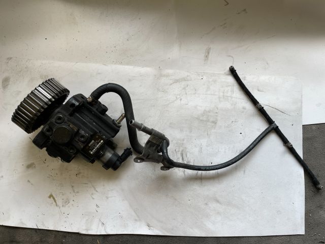 bontott OPEL INSIGNIA Nagynyomású Szivattyú