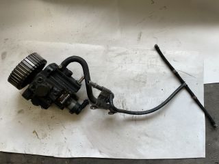 bontott OPEL INSIGNIA Nagynyomású Szivattyú