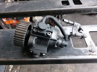 bontott OPEL INSIGNIA Nagynyomású Szivattyú