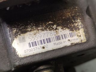 bontott OPEL INSIGNIA Nagynyomású Szivattyú