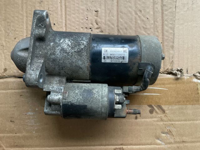 bontott OPEL INSIGNIA Önindító