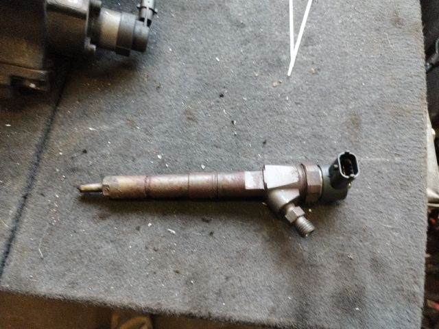 bontott OPEL INSIGNIA Porlasztó (1 db)