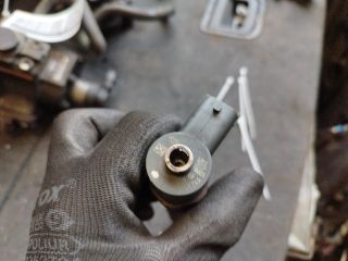 bontott OPEL INSIGNIA Porlasztó (1 db)