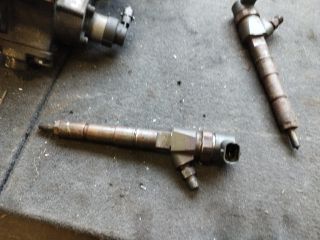 bontott OPEL INSIGNIA Porlasztó (1 db)