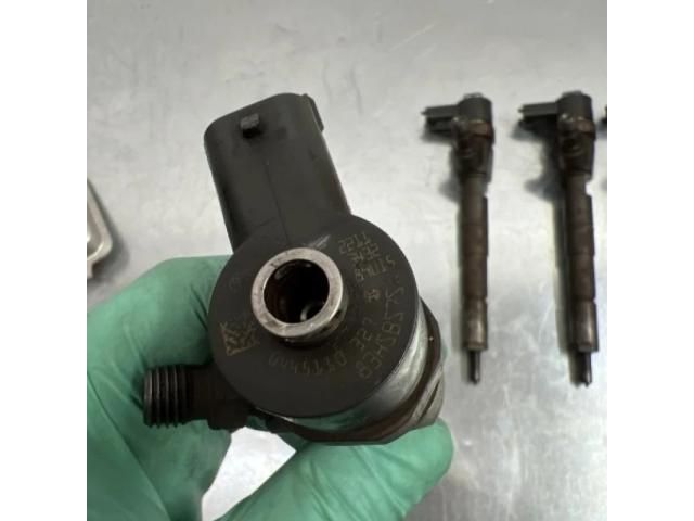 bontott OPEL INSIGNIA Porlasztó (1 db)