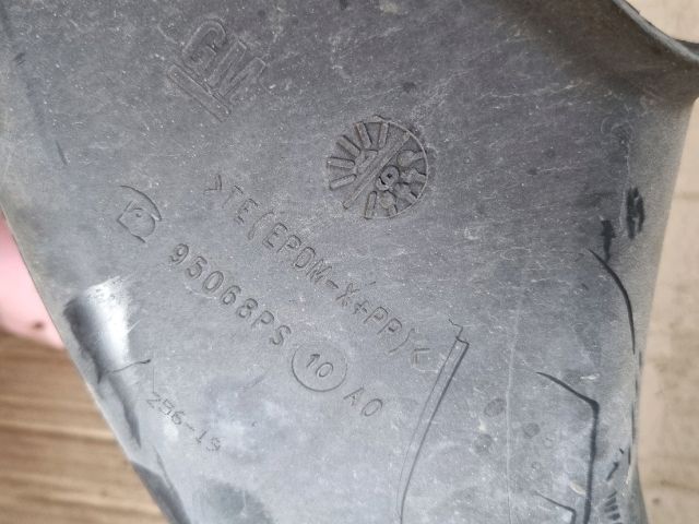 bontott OPEL INSIGNIA Szívó Cső