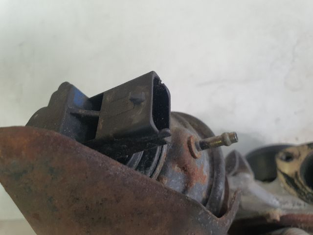 bontott OPEL INSIGNIA Turbó