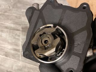 bontott OPEL INSIGNIA Vákumpumpa