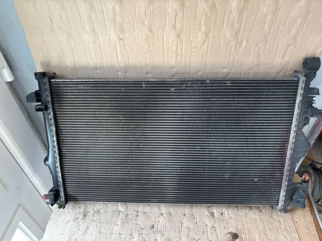 bontott OPEL INSIGNIA Vízhűtő Radiátor (Klímás)