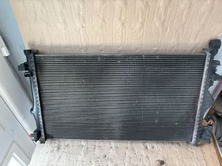 bontott OPEL INSIGNIA Vízhűtő Radiátor (Klímás)