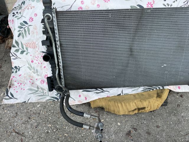 bontott OPEL INSIGNIA Vízhűtő Radiátor (Klímás)