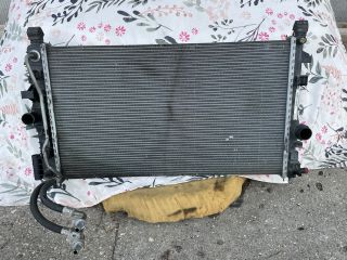 bontott OPEL INSIGNIA Vízhűtő Radiátor (Klímás)