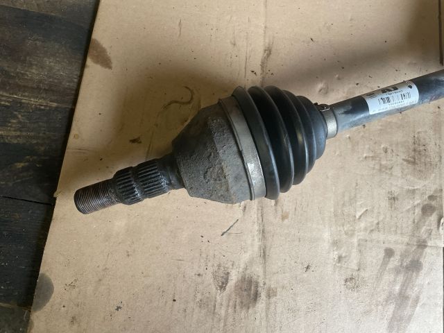 bontott OPEL INSIGNIA Bal Féltengely