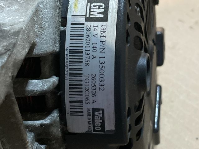 bontott OPEL INSIGNIA Generátor