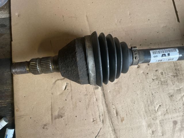 bontott OPEL INSIGNIA Jobb Féltengely