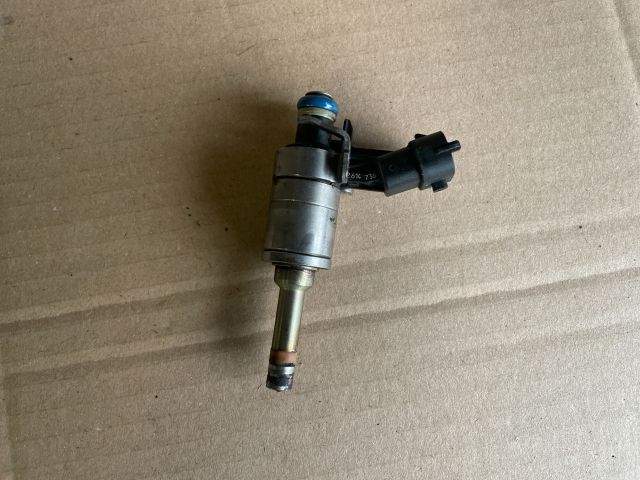 bontott OPEL INSIGNIA Porlasztó (1 db)