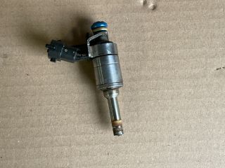 bontott OPEL INSIGNIA Porlasztó (1 db)