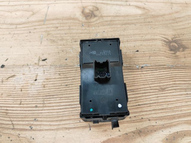 bontott OPEL INSIGNIA Ablakemelő Kapcsoló Négyes / Kettes