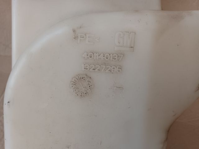 bontott OPEL INSIGNIA Ablakmosó Tartály