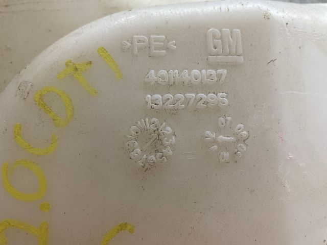 bontott OPEL INSIGNIA Ablakmosó Tartály